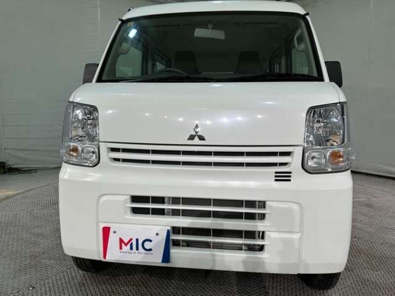 MINICAB VAN
