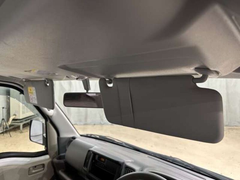 MINICAB VAN