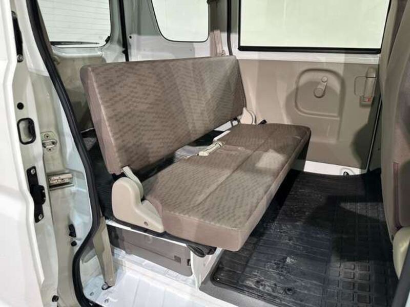 MINICAB VAN