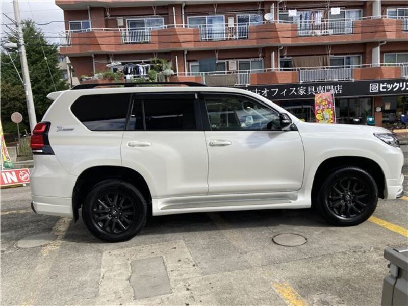 LAND CRUISER PRADO