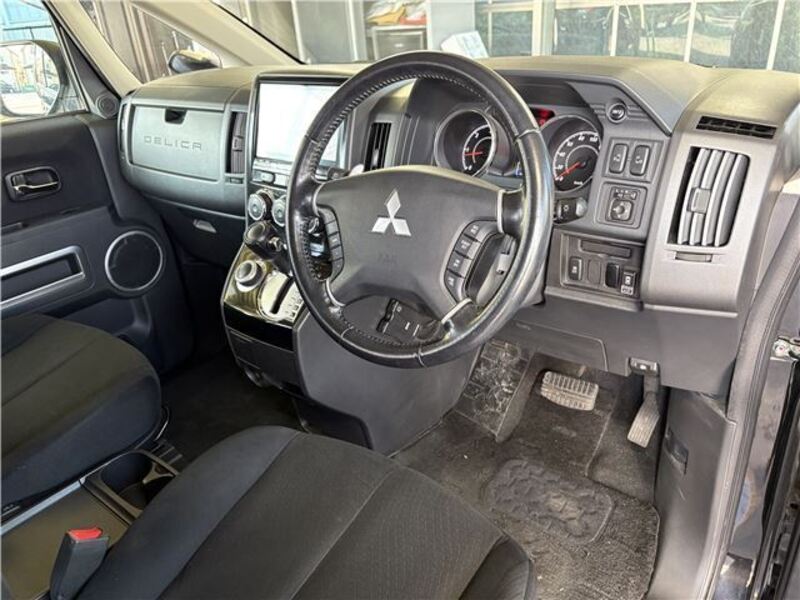 DELICA D5