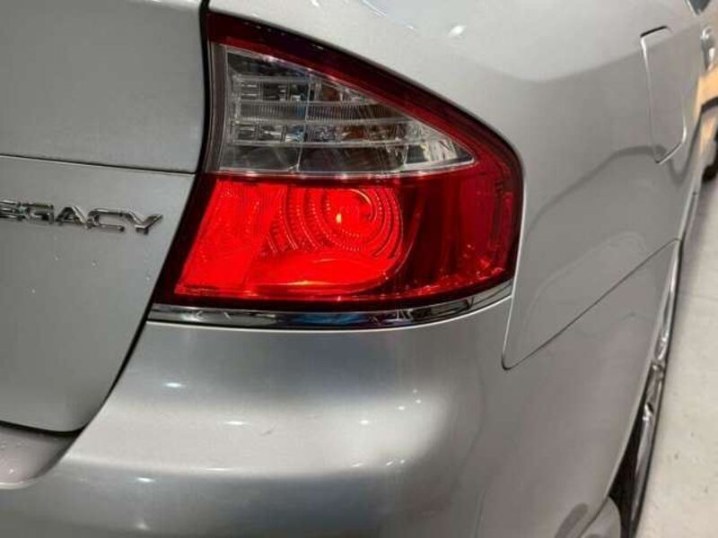 LEGACY B4
