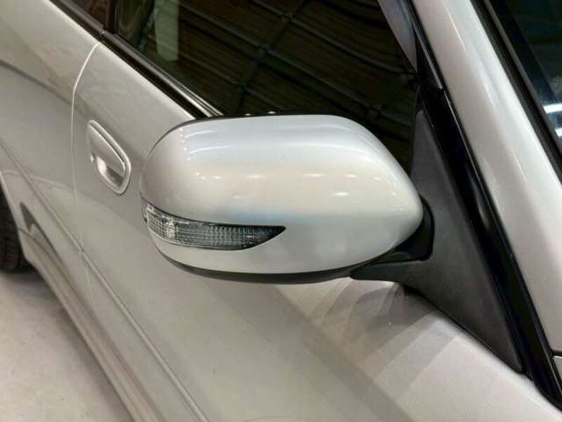 LEGACY B4