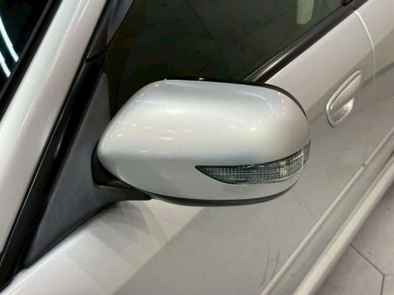 LEGACY B4