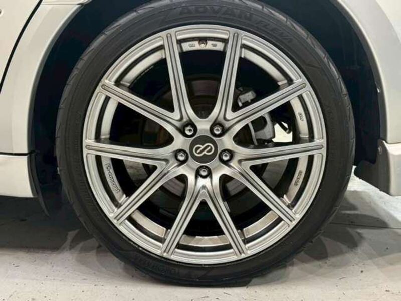 LEGACY B4
