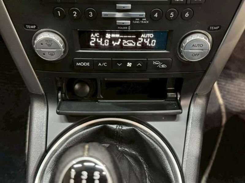 LEGACY B4