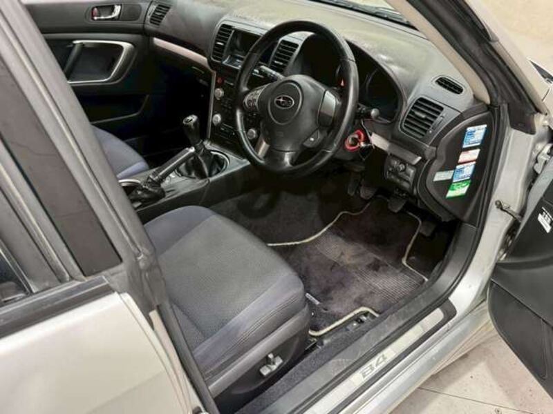 LEGACY B4