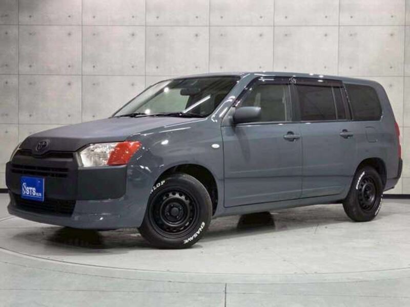 TOYOTA SUCCEED VAN