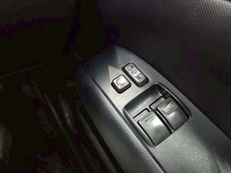 SUCCEED VAN