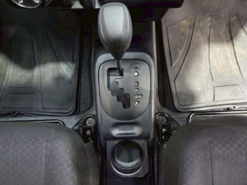 SUCCEED VAN