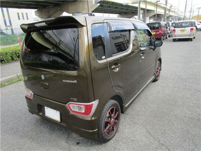 WAGON R