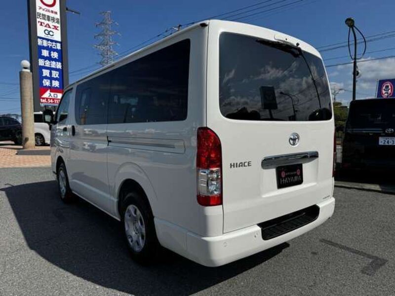 HIACE VAN