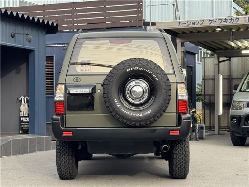 LAND CRUISER PRADO