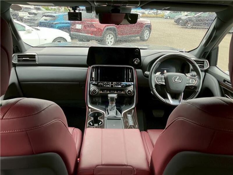 LX