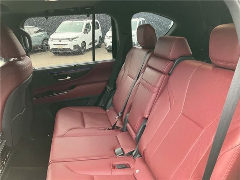 LX