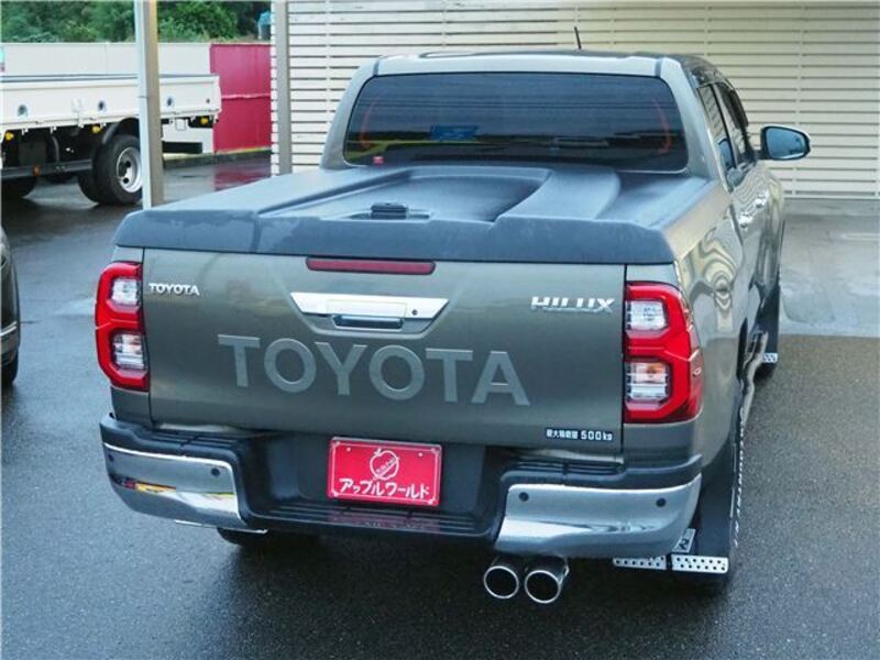 HILUX
