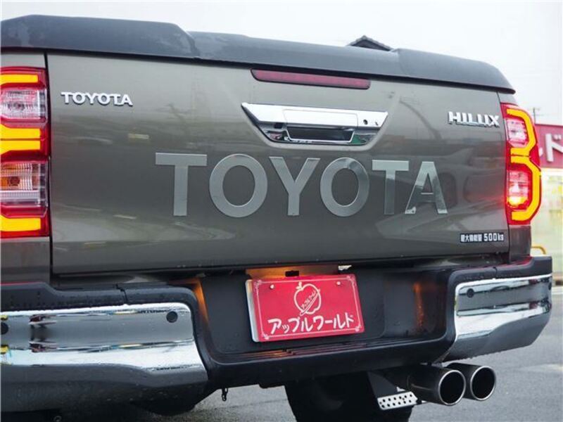 HILUX
