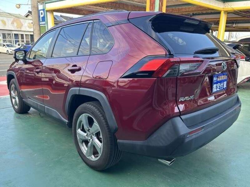 RAV4
