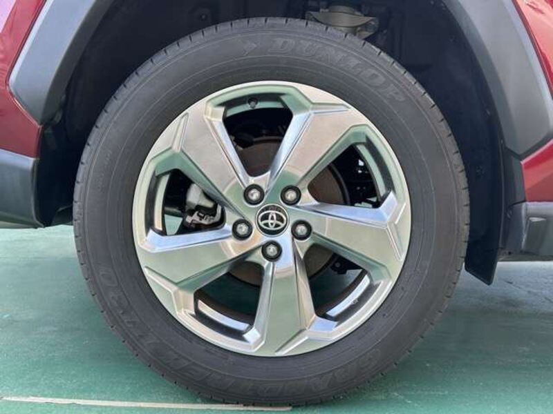 RAV4