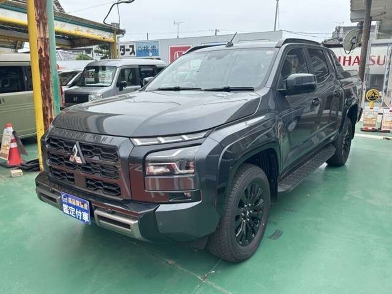 MITSUBISHI TRITON