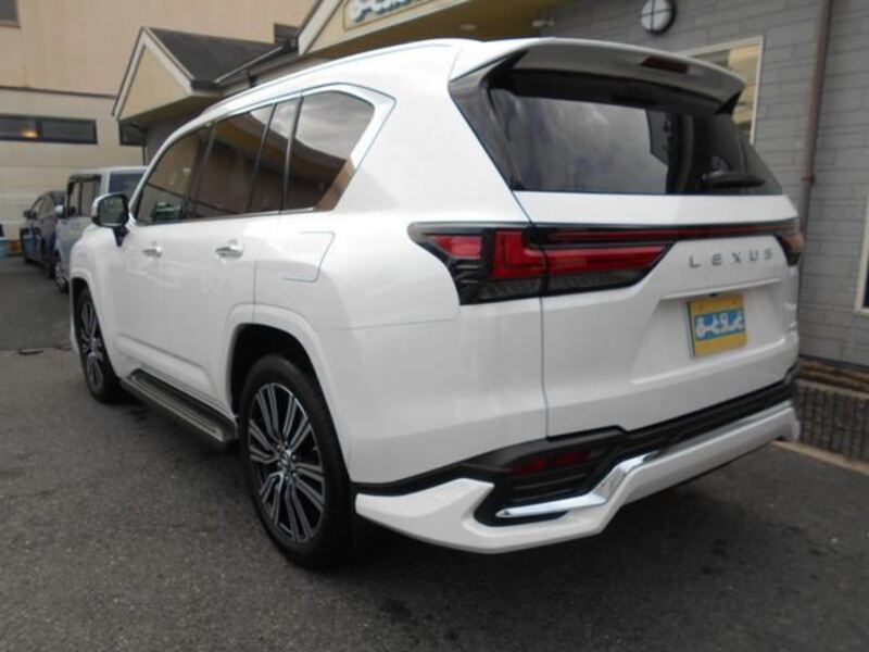 LX