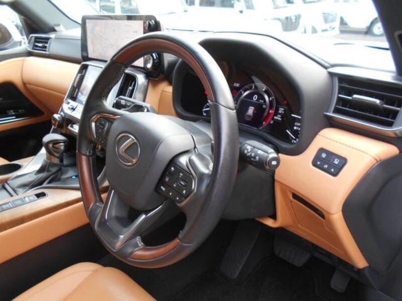 LX
