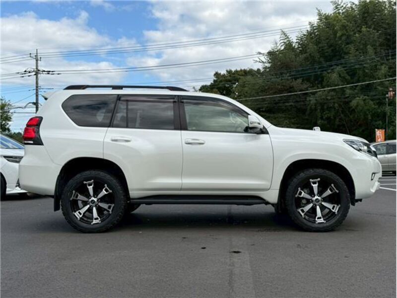 LAND CRUISER PRADO