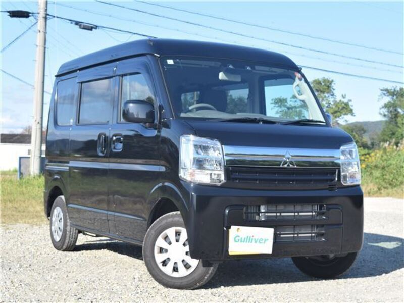 MITSUBISHI MINICAB VAN