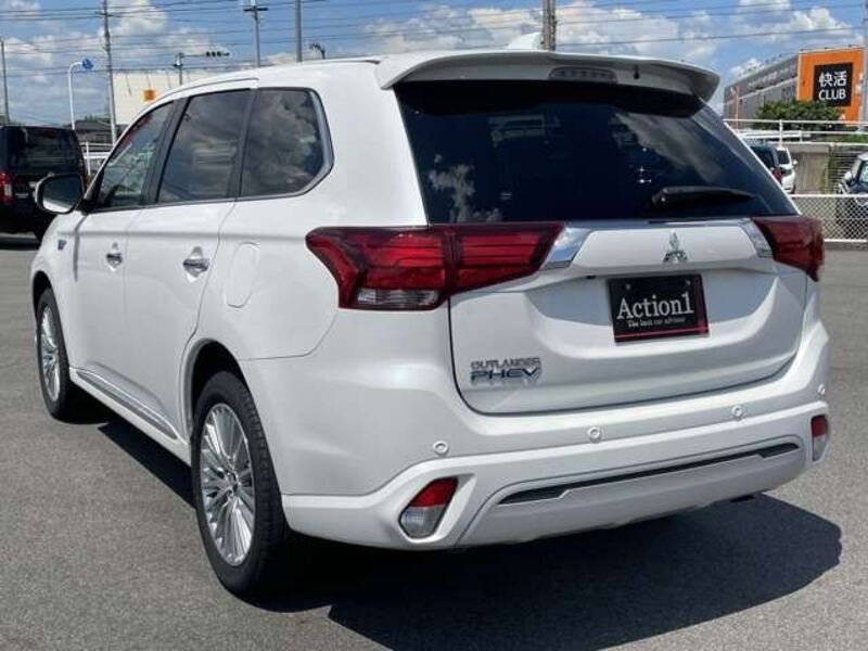 OUTLANDER PHEV