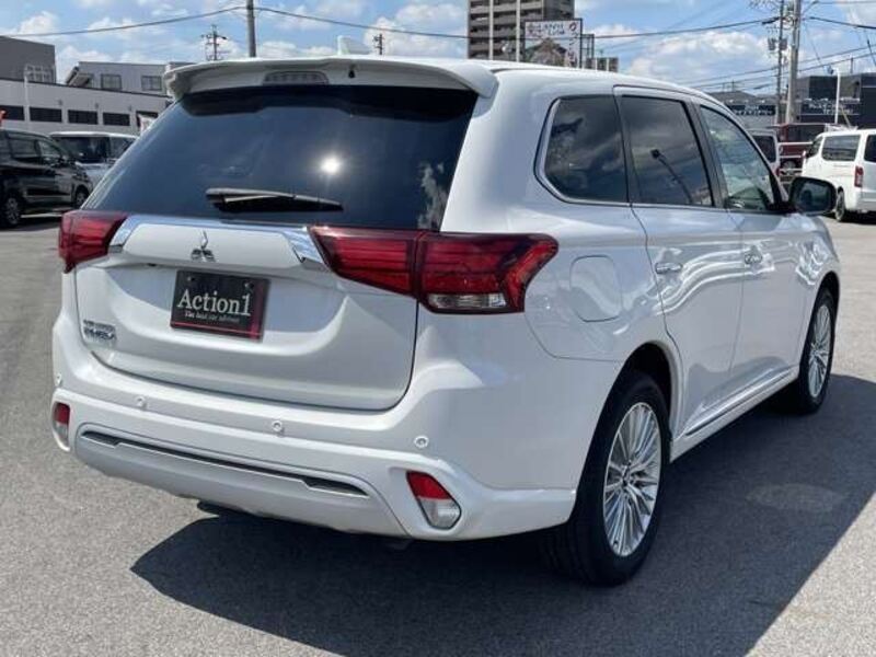OUTLANDER PHEV
