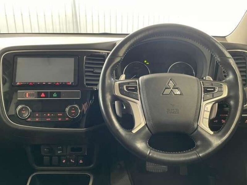 OUTLANDER PHEV