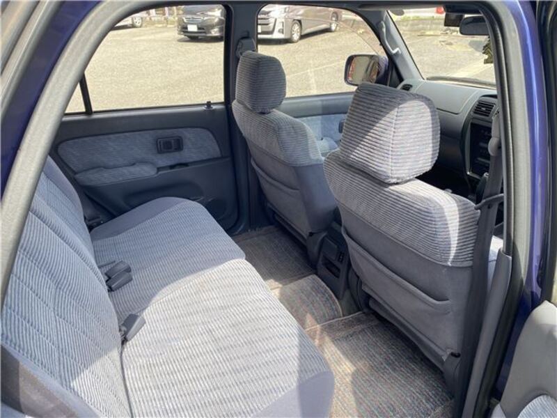 HILUX SURF