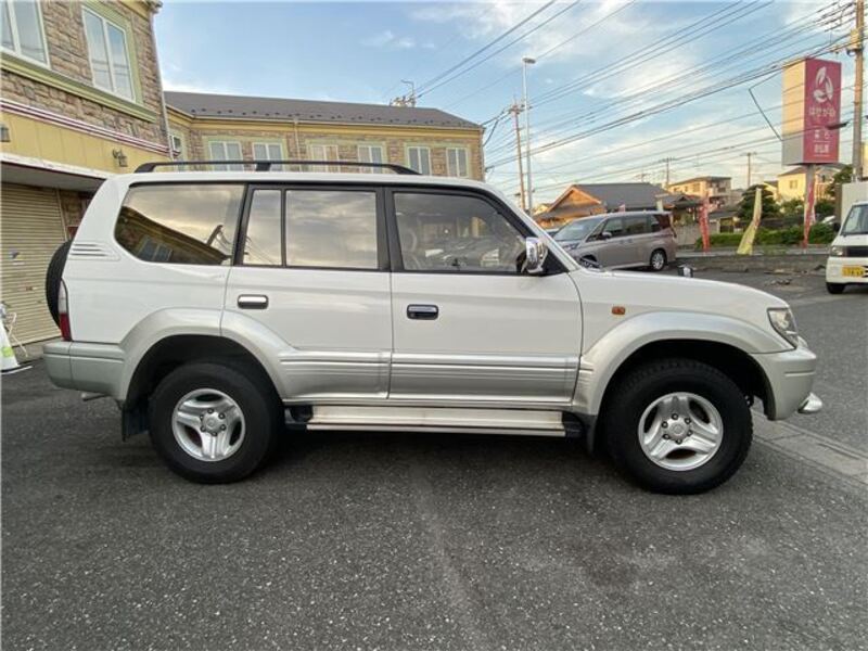 LAND CRUISER PRADO
