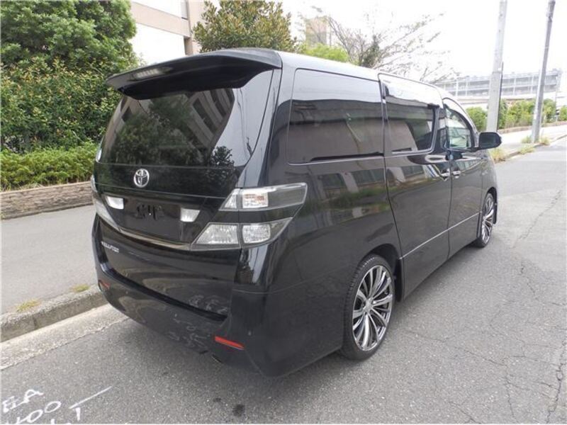 VELLFIRE