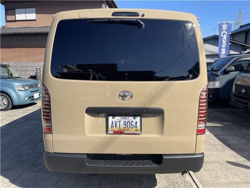 HIACE VAN