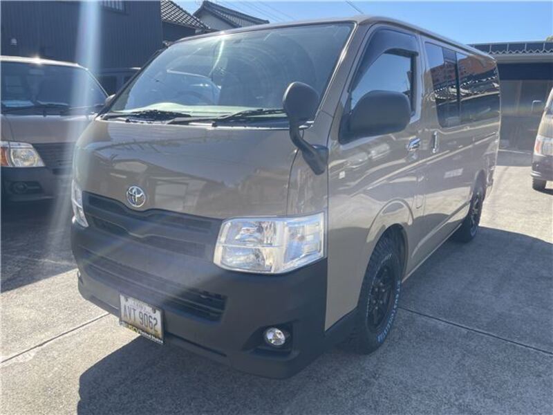 HIACE VAN
