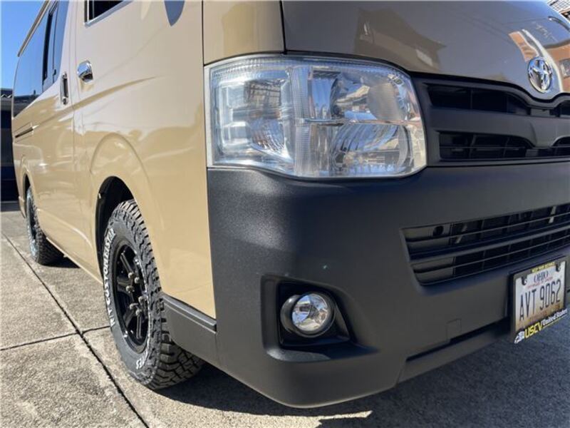HIACE VAN