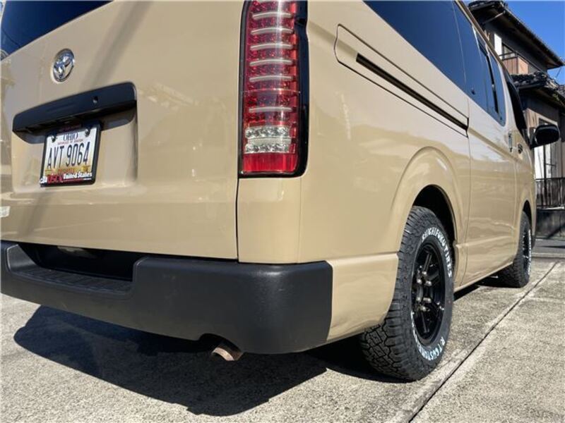 HIACE VAN