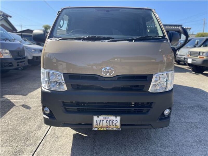 HIACE VAN