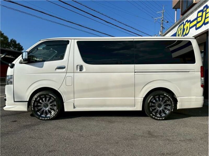 HIACE VAN