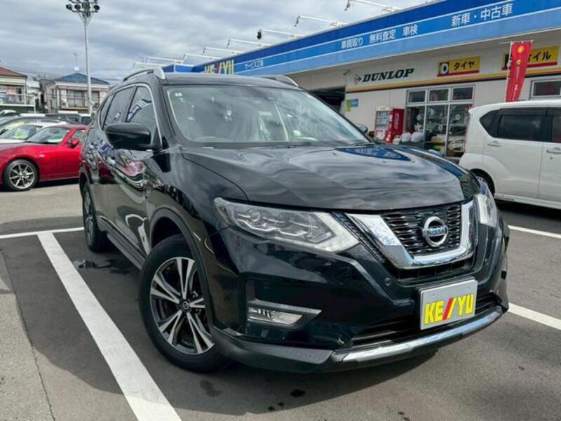 X-TRAIL