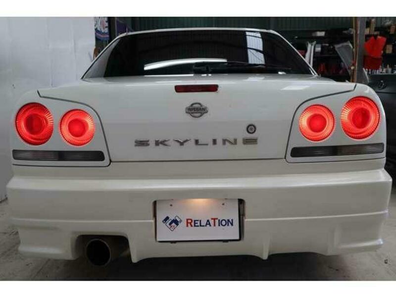 SKYLINE