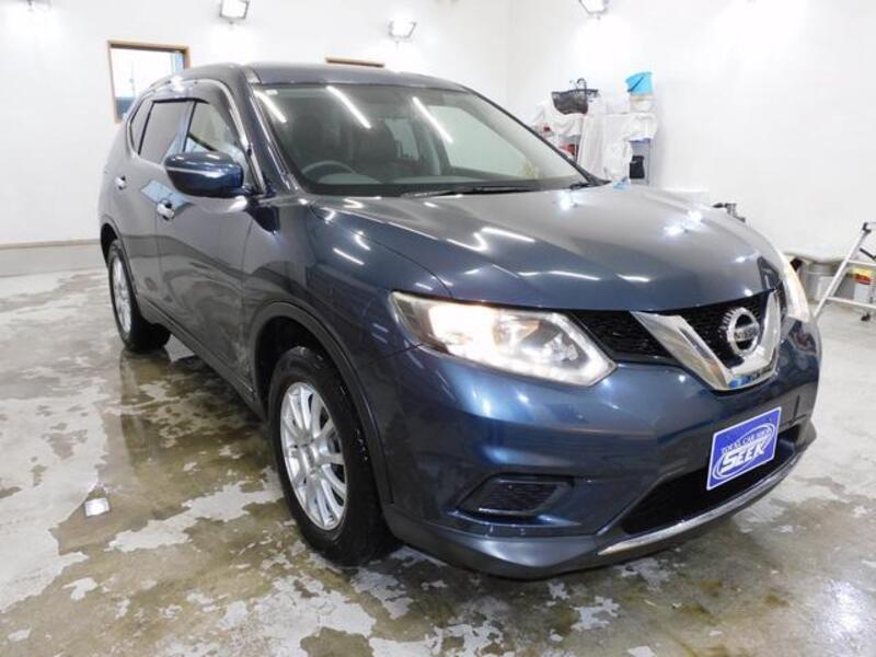 X-TRAIL