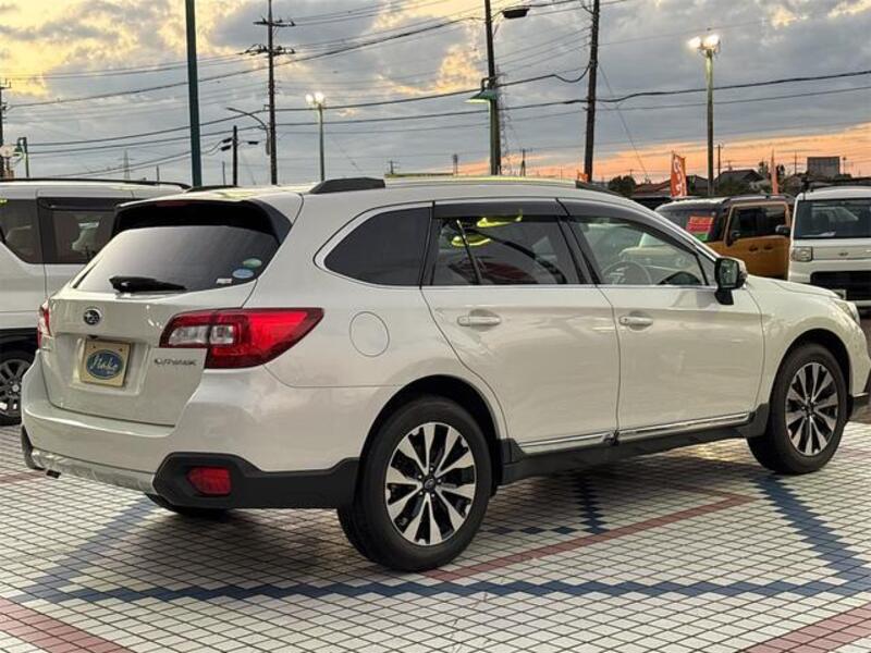 LEGACY OUTBACK