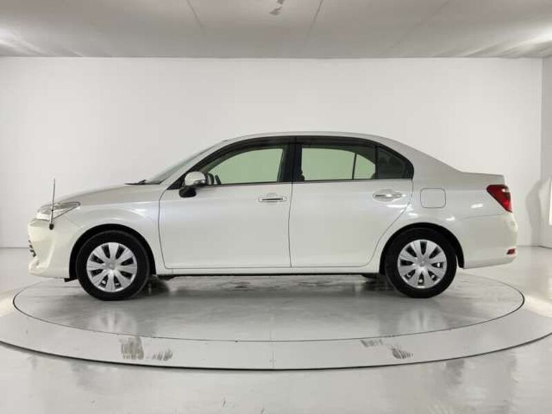 COROLLA AXIO