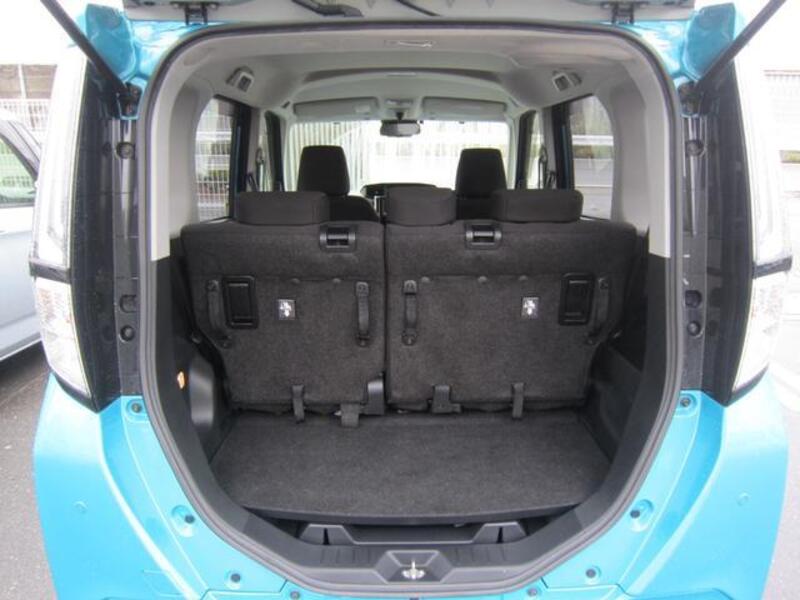 ROOMY