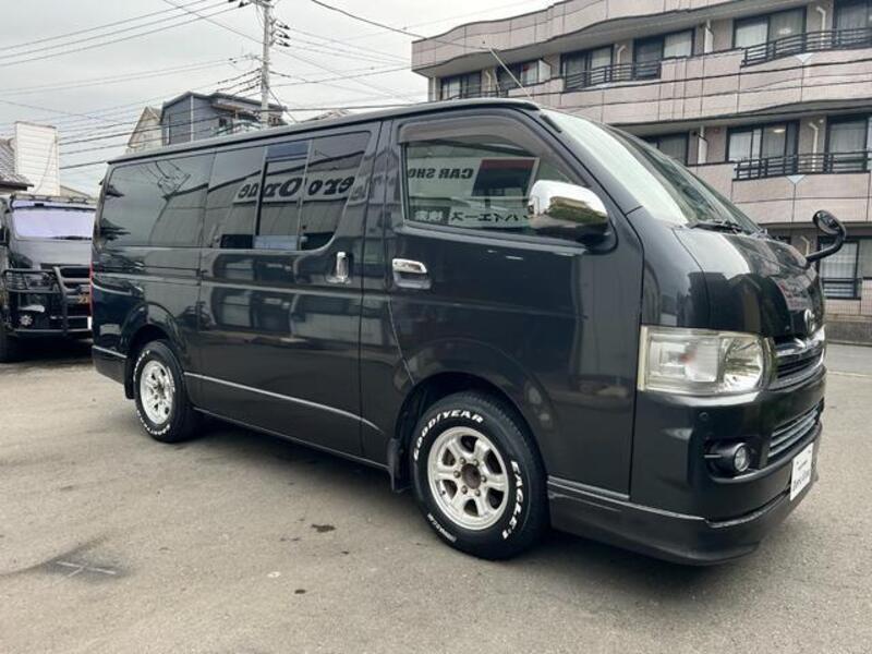 HIACE VAN