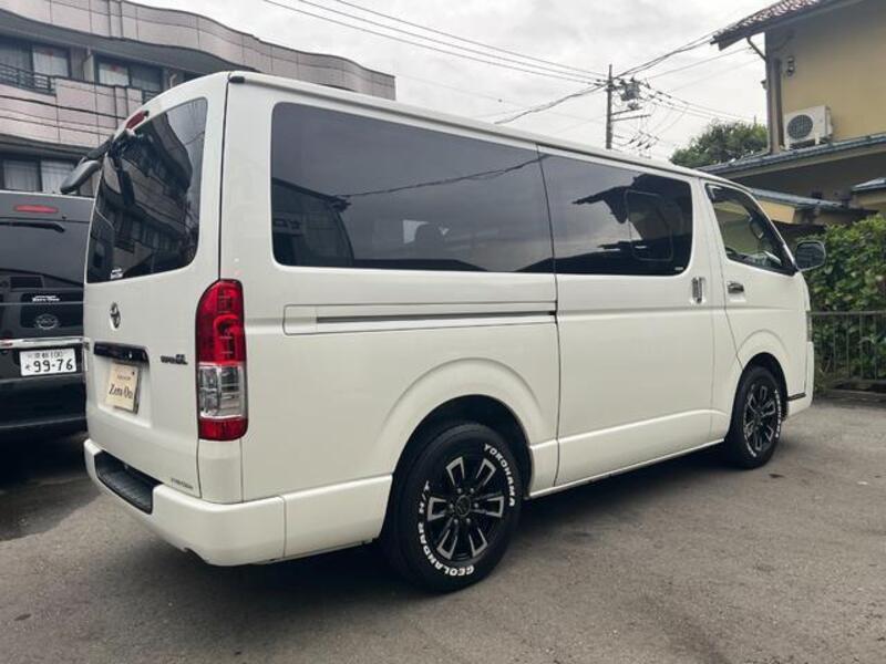 HIACE VAN