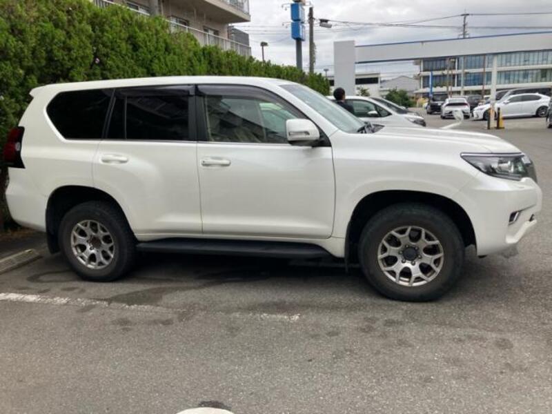 LAND CRUISER PRADO