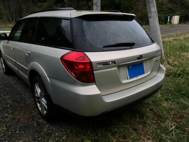 LEGACY OUTBACK